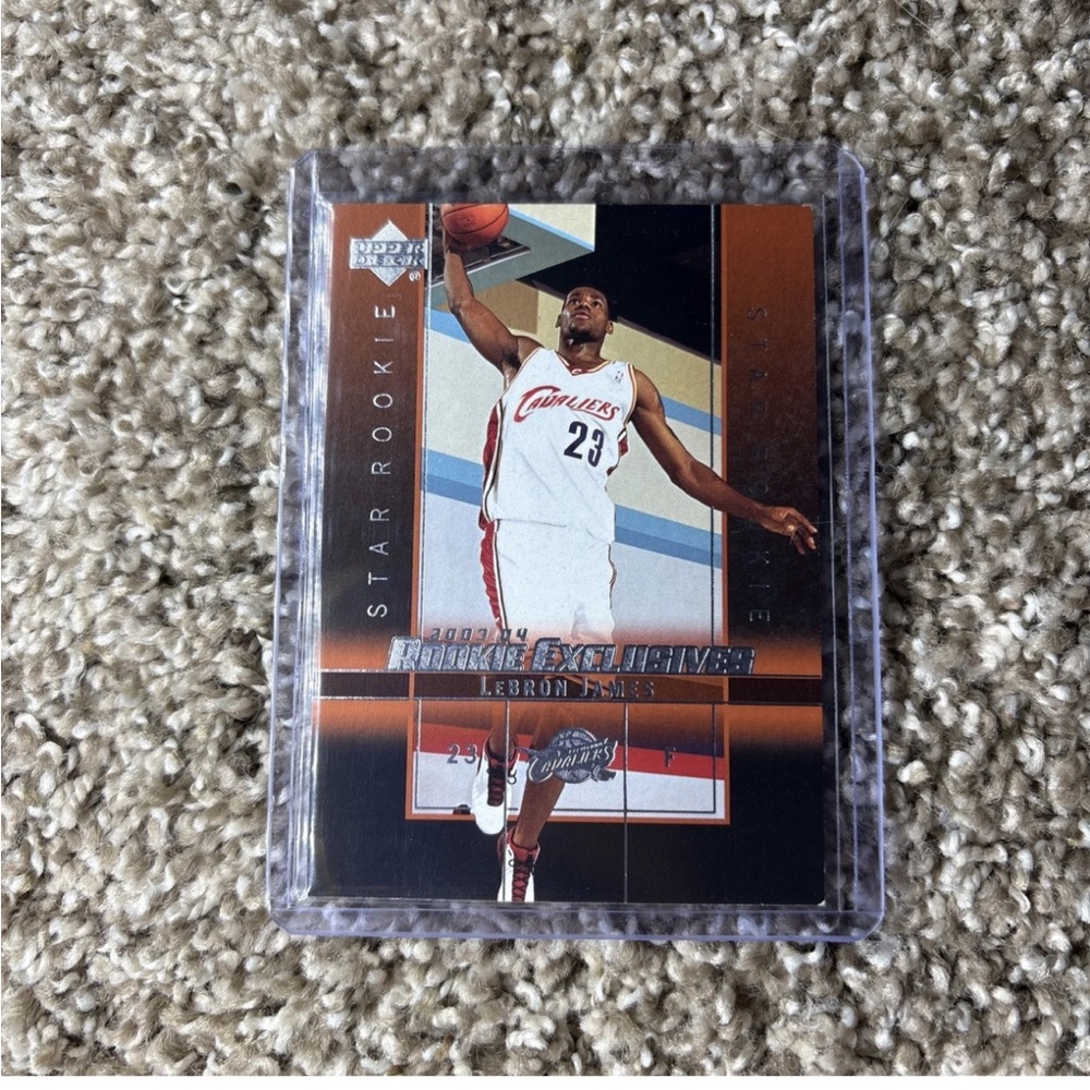 2003/2004 UD Lebron James
Rookie Exclusives Rookie Card # 1
7/10 Condition UnGrd